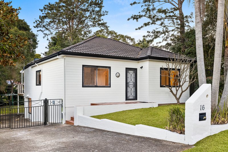 Photo - 16 Lang Street, Woonona NSW 2517 - Image 1