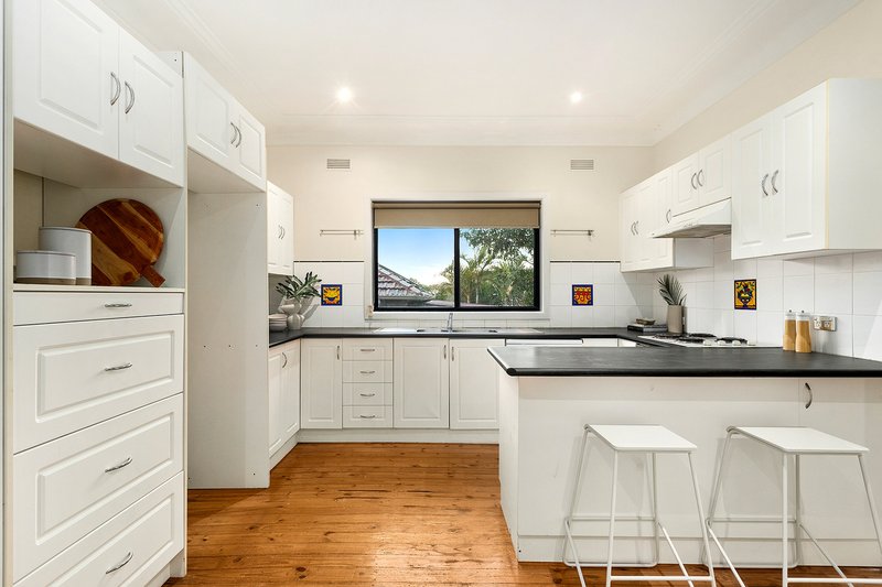 Photo - 16 Lang Street, Woonona NSW 2517 - Image 4