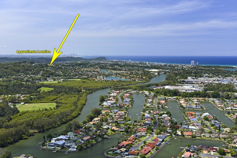 Photo - 16 Larentia Street, Currumbin Waters QLD 4223 - Image 13