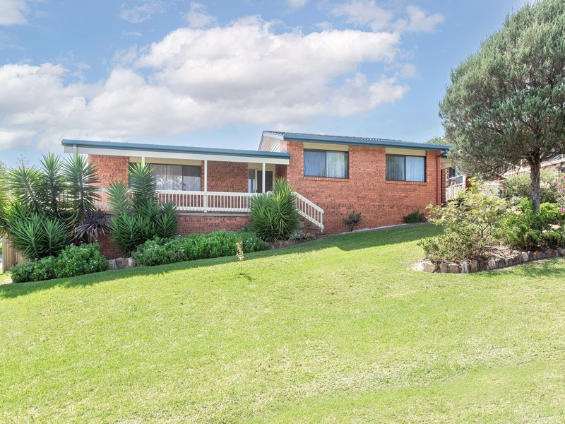 Photo - 16 Laws Drive, Bega NSW 2550 - Image 2