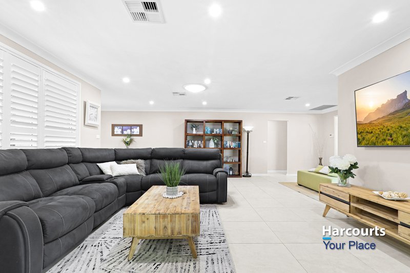 Photo - 16 Lawton Place, Oakhurst NSW 2761 - Image 2