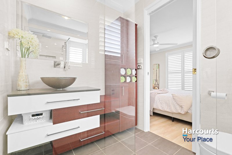 Photo - 16 Lawton Place, Oakhurst NSW 2761 - Image 17