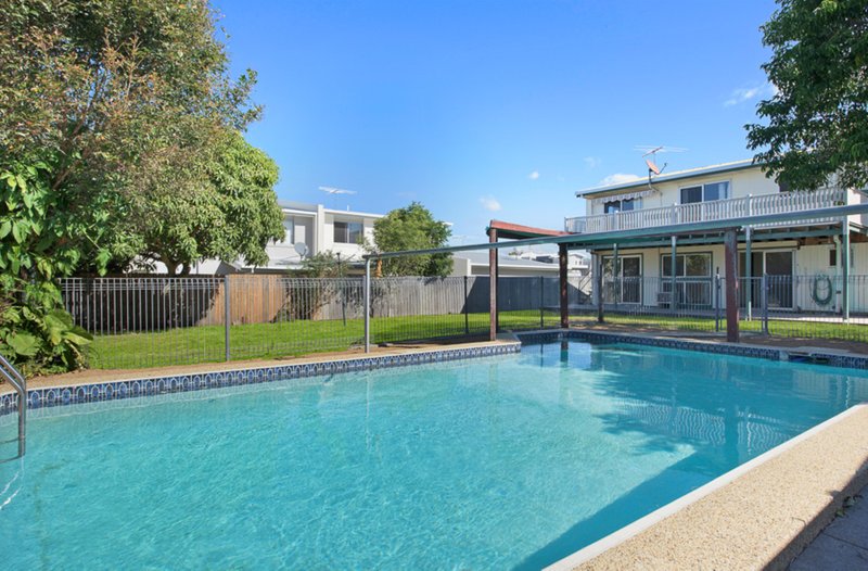 Photo - 16 Leandi Drive, Deception Bay QLD 4508 - Image 12