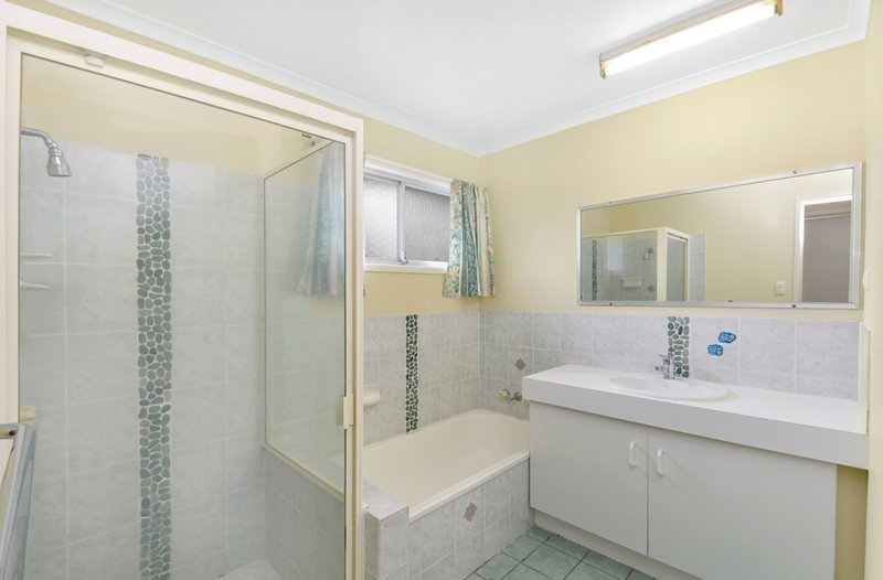 Photo - 16 Leigh Street, Deception Bay QLD 4508 - Image 8