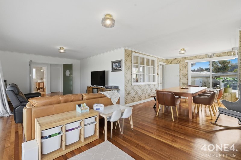 Photo - 16 Leighland Road, Claremont TAS 7011 - Image 5