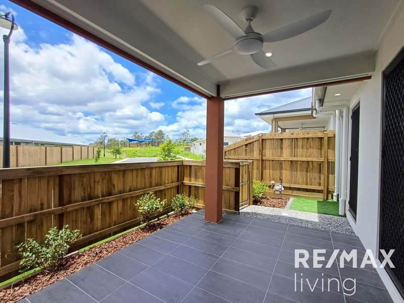 Photo - 16 Lemon Myrtle Lane, Ripley QLD 4306 - Image 3