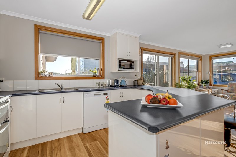 Photo - 16 Lethborg Avenue, Turners Beach TAS 7315 - Image 3