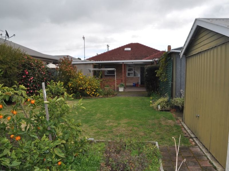 Photo - 16 Leworthy Street, Victor Harbor SA 5211 - Image 19