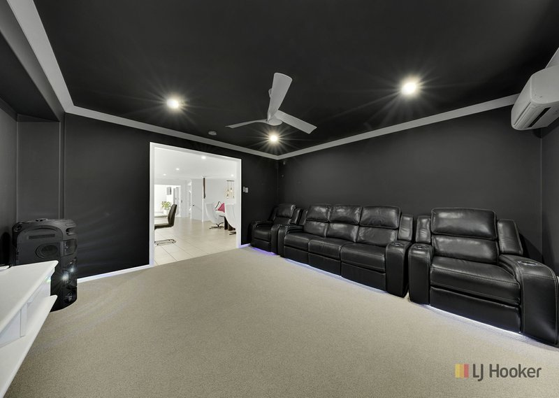 Photo - 16 Lighthouse Drive, Boyne Island QLD 4680 - Image 7