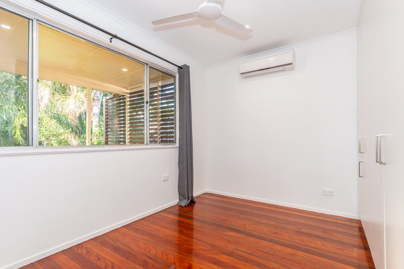 Photo - 16 Lilla Street, Woody Point QLD 4019 - Image 11