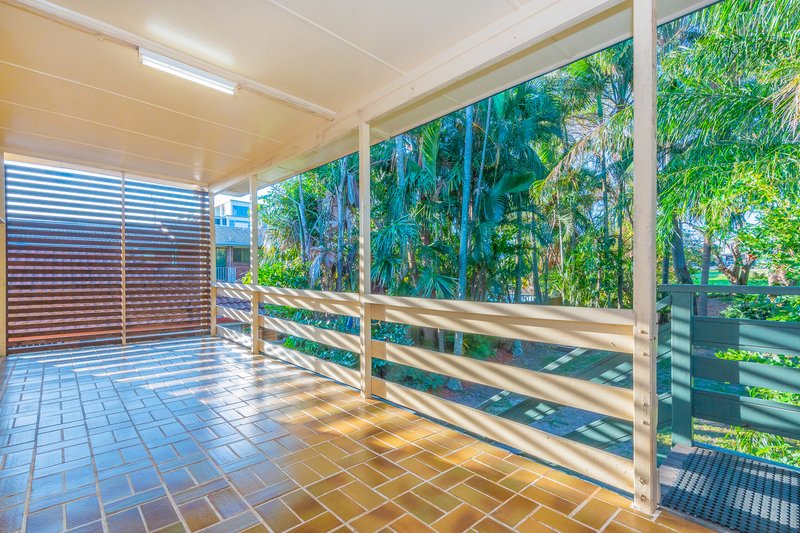 Photo - 16 Lilla Street, Woody Point QLD 4019 - Image 15