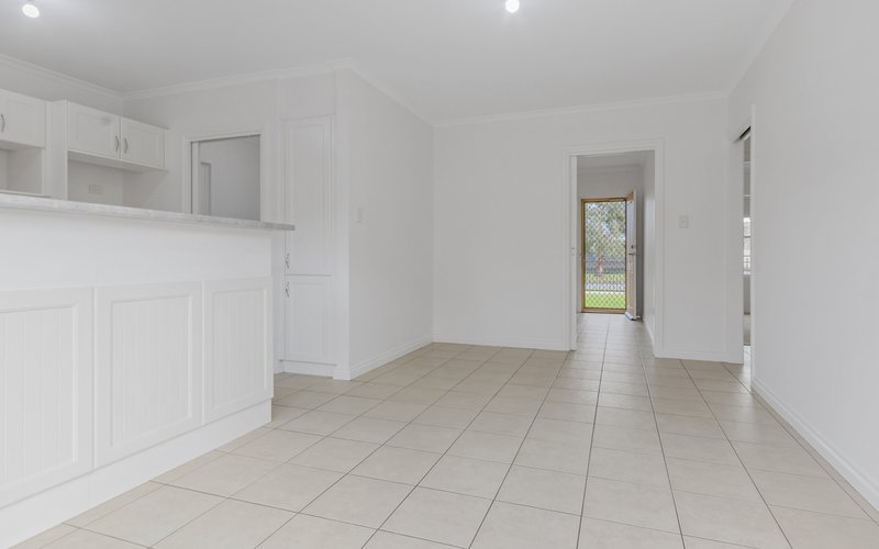 Photo - 1/6 Lily Avenue, Seaton SA 5023 - Image 6