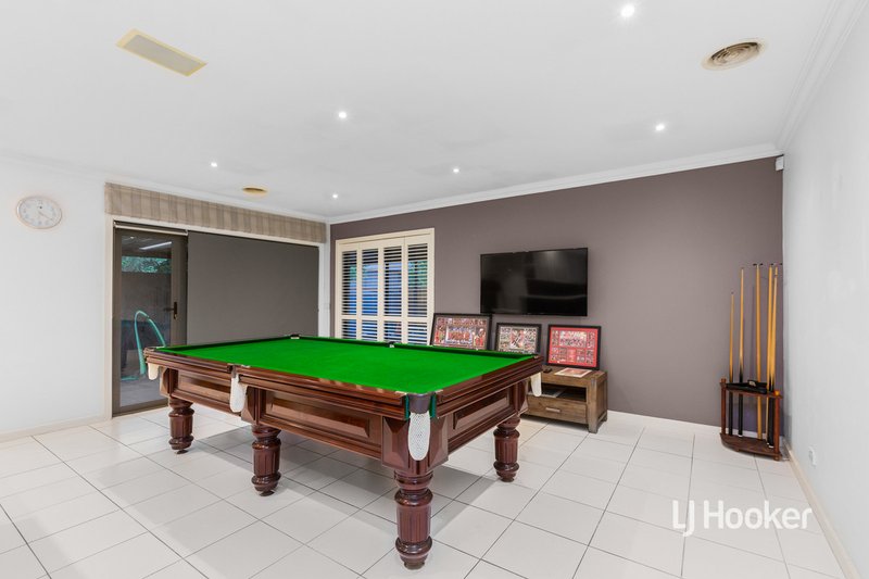 Photo - 16 Lincolnheath Boulevard, Point Cook VIC 3030 - Image 11