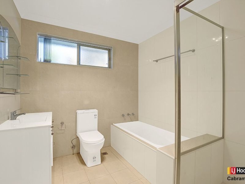 Photo - 16 Links Avenue, Cabramatta NSW 2166 - Image 3