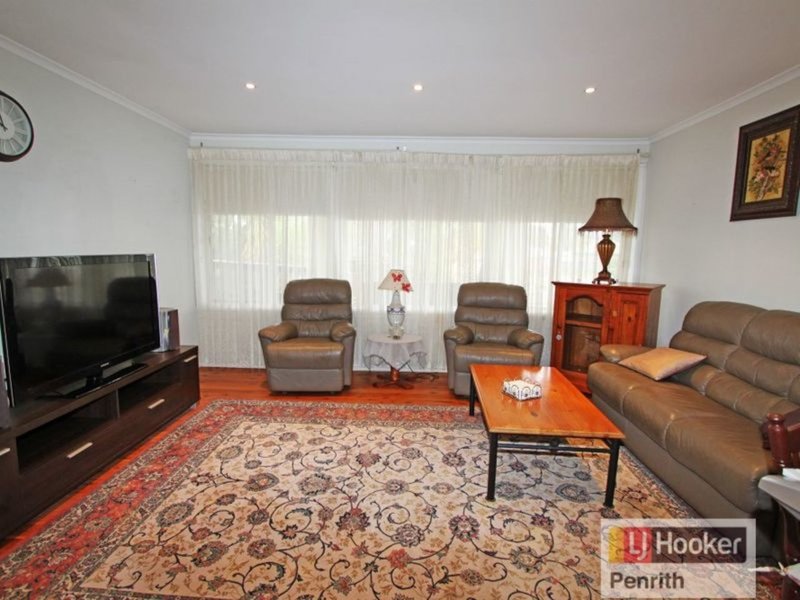 Photo - 16 Little Street, Cambridge Park NSW 2747 - Image 4