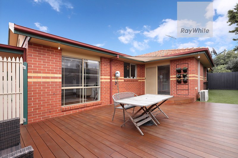 Photo - 1/6 Lochmaben Court, Greenvale VIC 3059 - Image 14