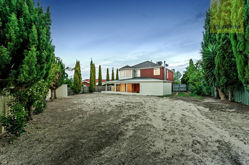 Photo - 16 Lockhart Avenue, Attwood VIC 3049 - Image 15