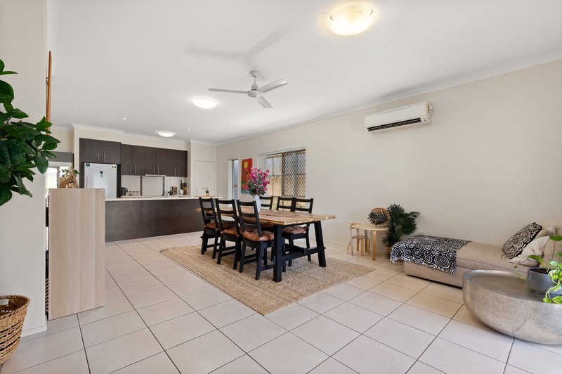 Photo - 16 Lomond Street, North Lakes QLD 4509 - Image 5