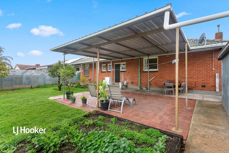 Photo - 16 Longleat Road, Elizabeth Vale SA 5112 - Image 19