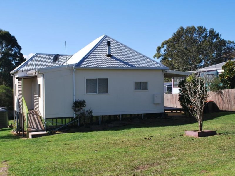 Photo - 16 Lorne Street, Lowanna NSW 2450 - Image 1