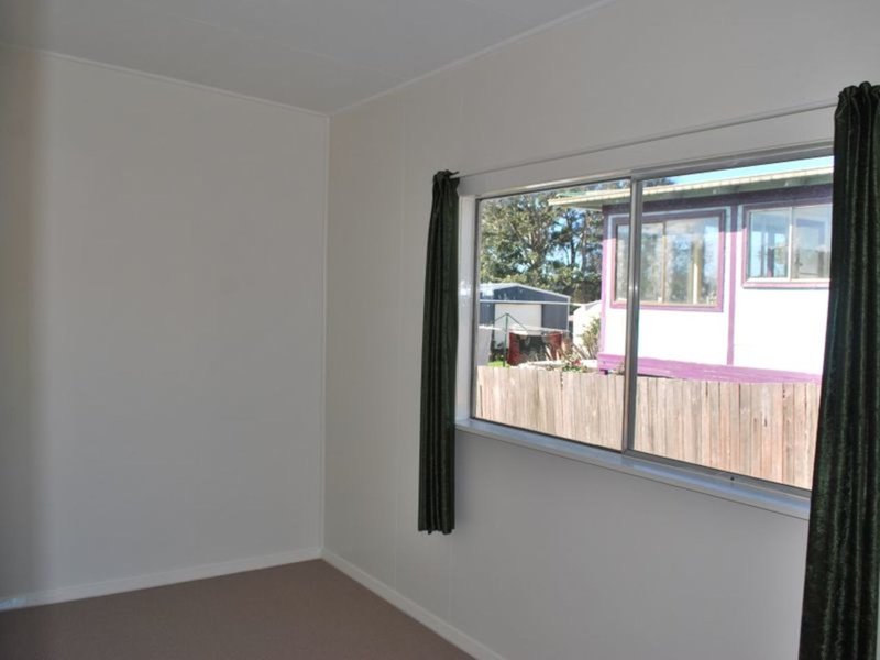 Photo - 16 Lorne Street, Lowanna NSW 2450 - Image 7