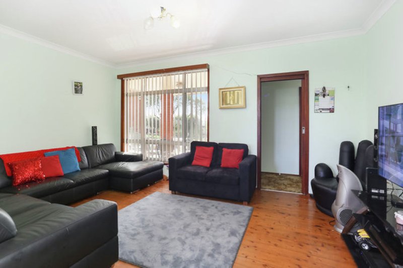 Photo - 16 Lough Avenue, Guildford NSW 2161 - Image 2