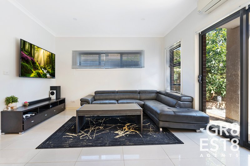 Photo - 16 Louis Avenue, Dandenong VIC 3175 - Image 7