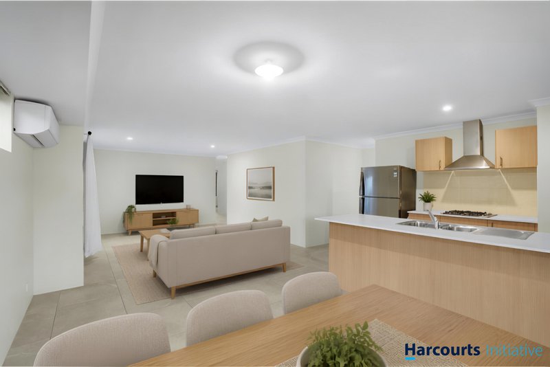 Photo - 16 Lovett Drive, Forrestfield WA 6058 - Image 2