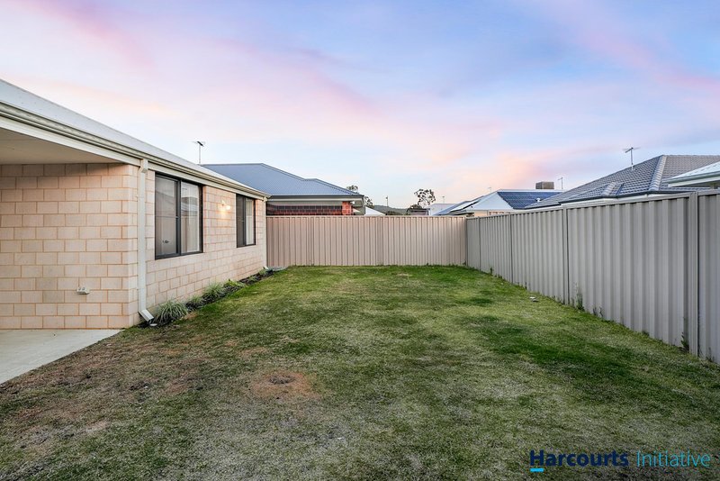 Photo - 16 Lovett Drive, Forrestfield WA 6058 - Image 19