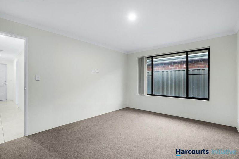 Photo - 16 Lovett Drive, Forrestfield WA 6058 - Image 28