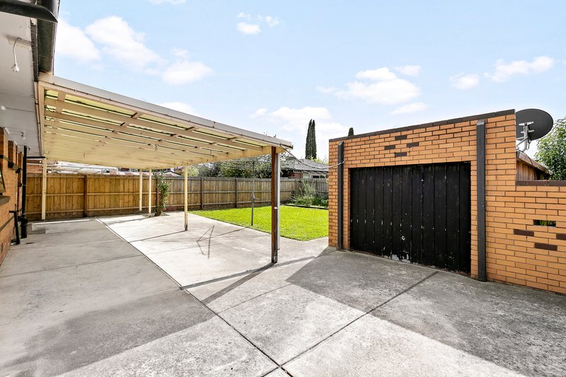 Photo - 16 Lowson Street, Fawkner VIC 3060 - Image 8