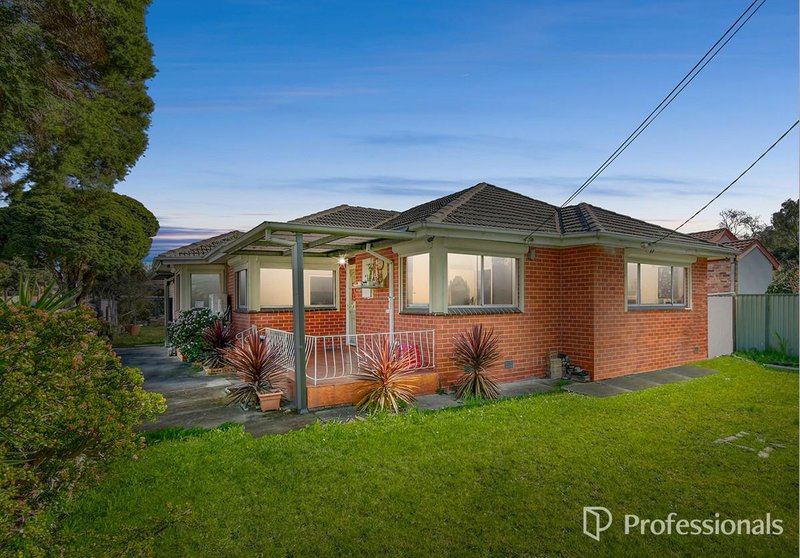 Photo - 16 Lucian Avenue, Springvale VIC 3171 - Image 3