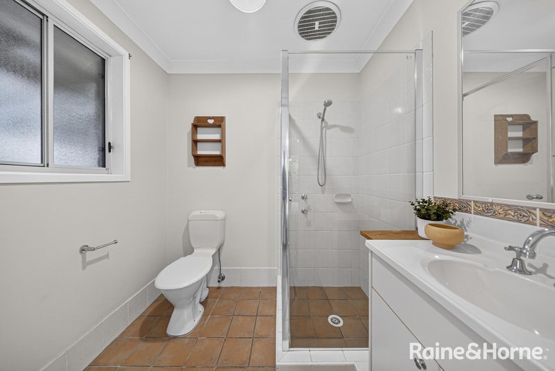 Photo - 16 Luzon Street, Ashtonfield NSW 2323 - Image 8