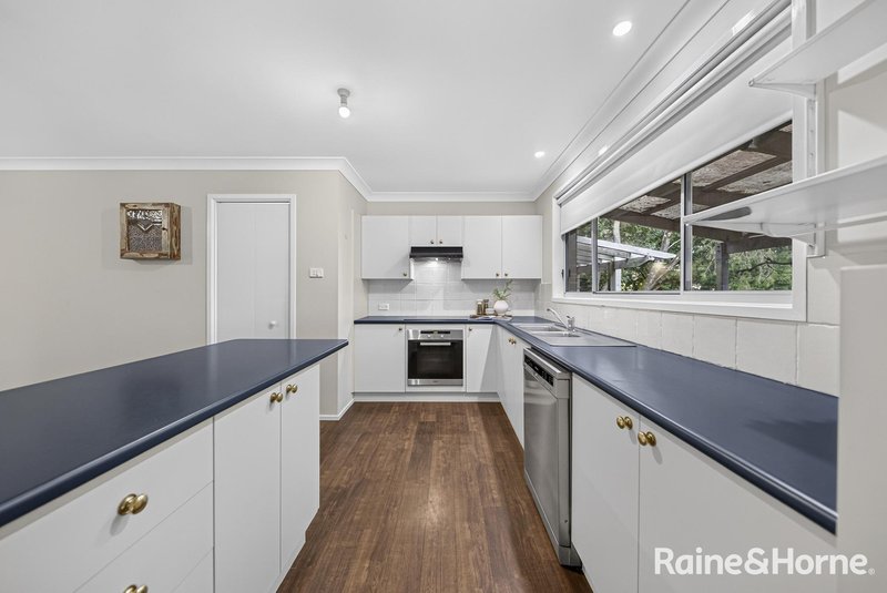 Photo - 16 Luzon Street, Ashtonfield NSW 2323 - Image 10