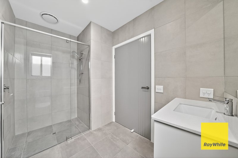 Photo - 16 Lydney Street, Wyndham Vale VIC 3024 - Image 15