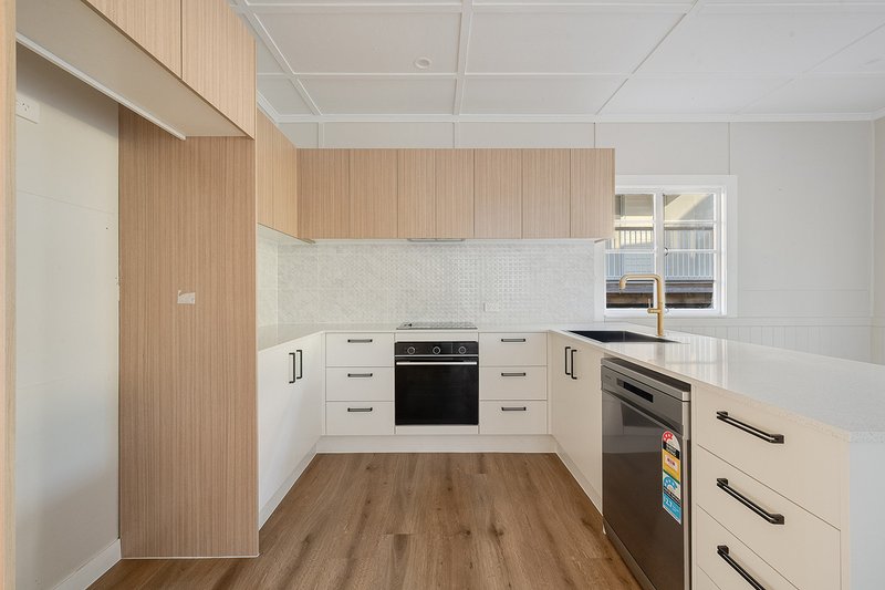 Photo - 16 Macansh Street, Zillmere QLD 4034 - Image 2