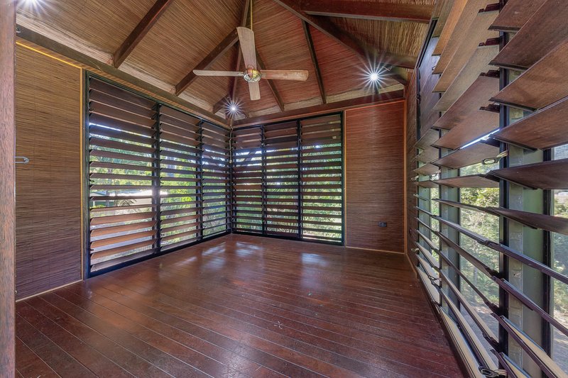 Photo - 16 Macarthur Drive, Cannonvale QLD 4802 - Image 9