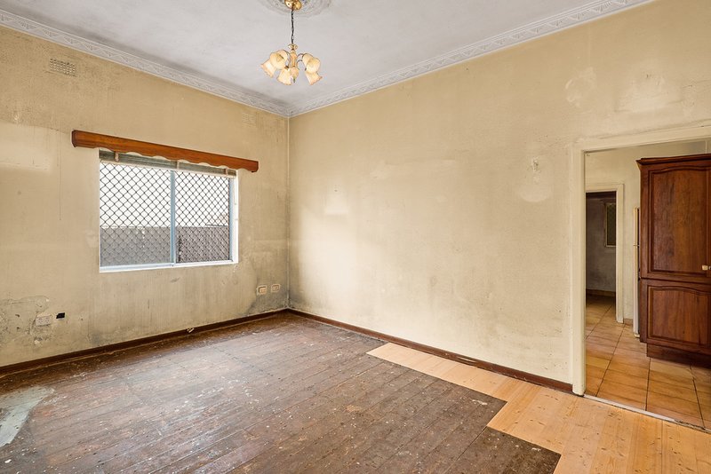 Photo - 16 Macarthur Parade, Dulwich Hill NSW 2203 - Image 4