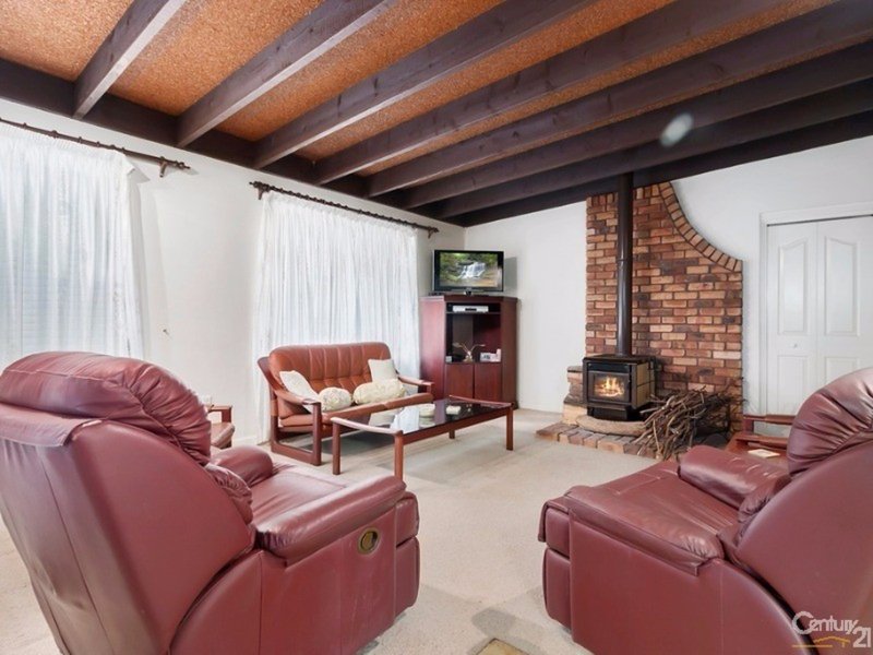 Photo - 16 Macken Crescent, Oatley NSW 2223 - Image 4