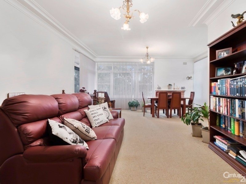 Photo - 16 Macken Crescent, Oatley NSW 2223 - Image 5