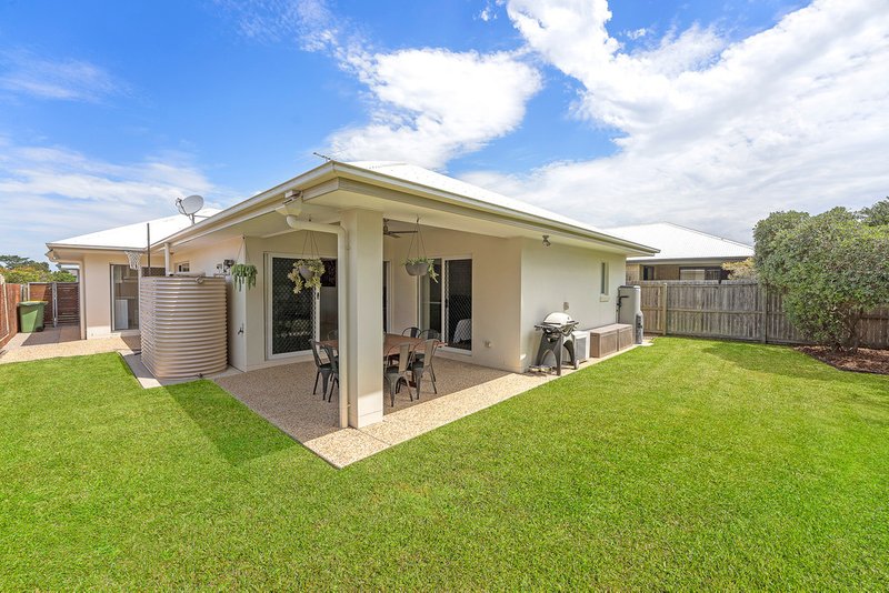 Photo - 16 Mackintosh Drive, North Lakes QLD 4509 - Image 20