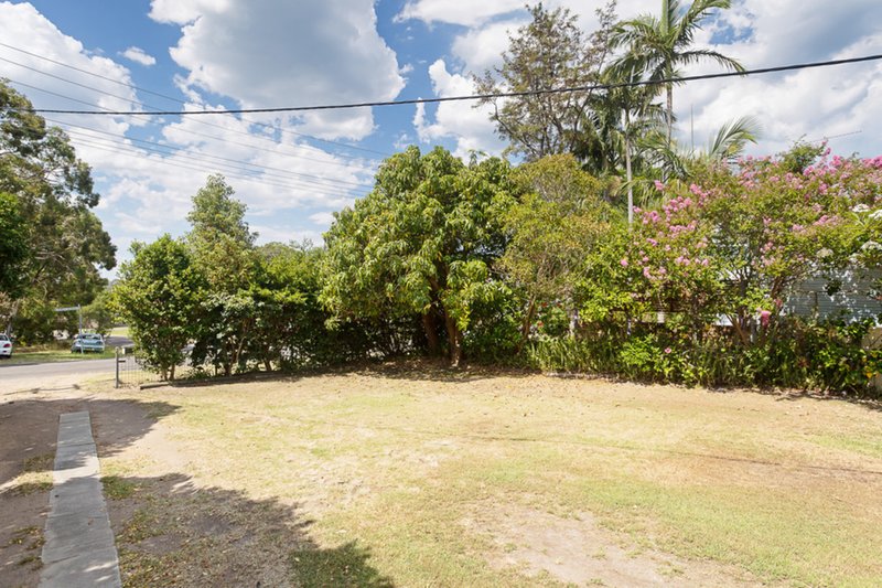 Photo - 16 Macquarie Street, Arcadia Vale NSW 2283 - Image 9