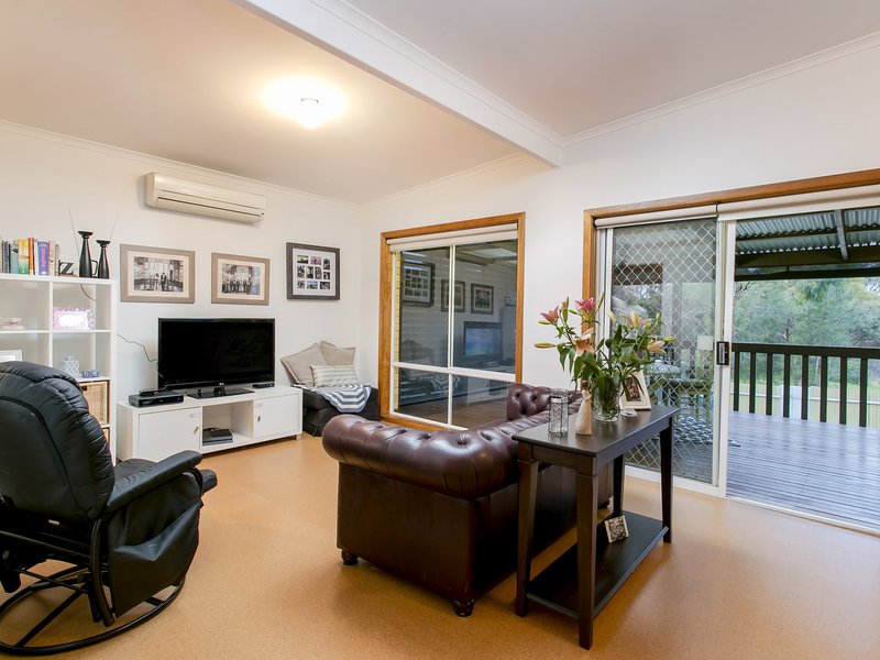 Photo - 16 Madeira Drive, Morphett Vale SA 5162 - Image 6