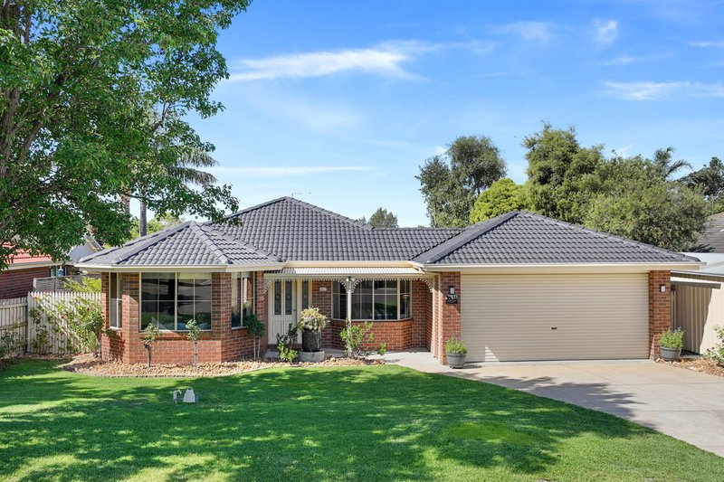 16 Mahogany Court, Pakenham VIC 3810