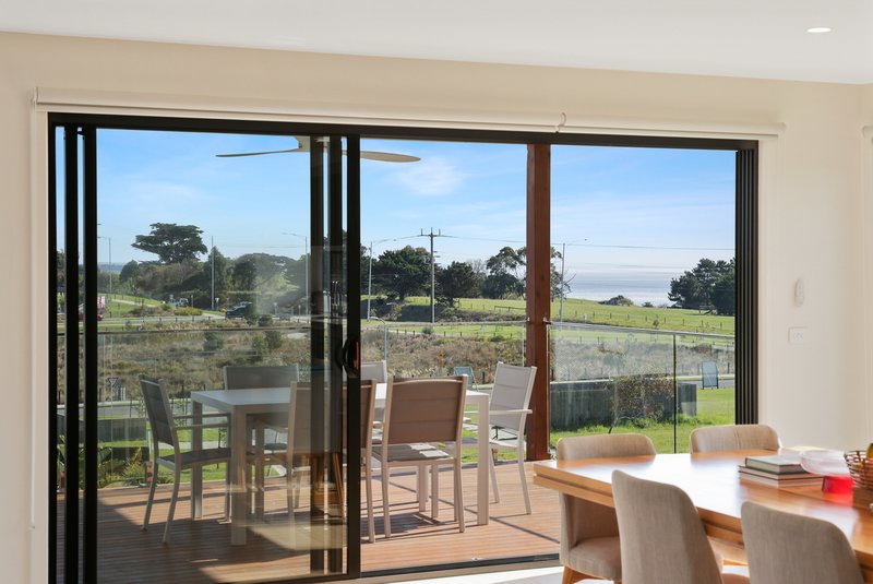 Photo - 16 Mako Drive, San Remo VIC 3925 - Image 6