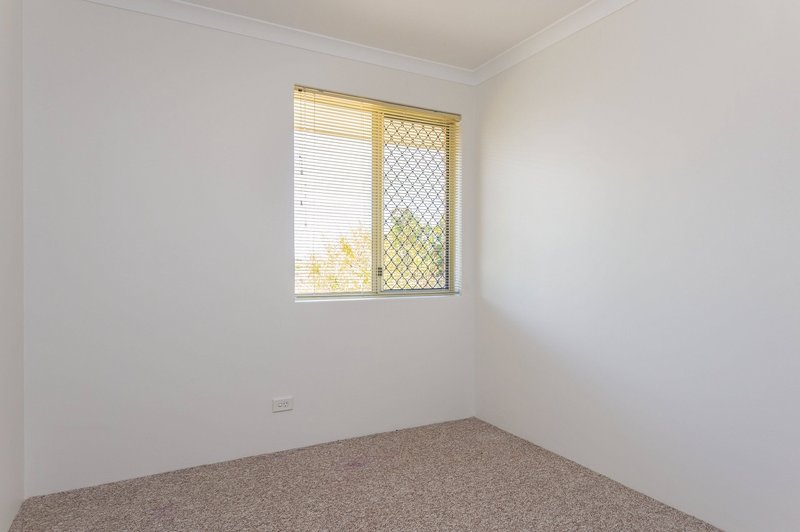 Photo - 16 Malone Mews, Clarkson WA 6030 - Image 14