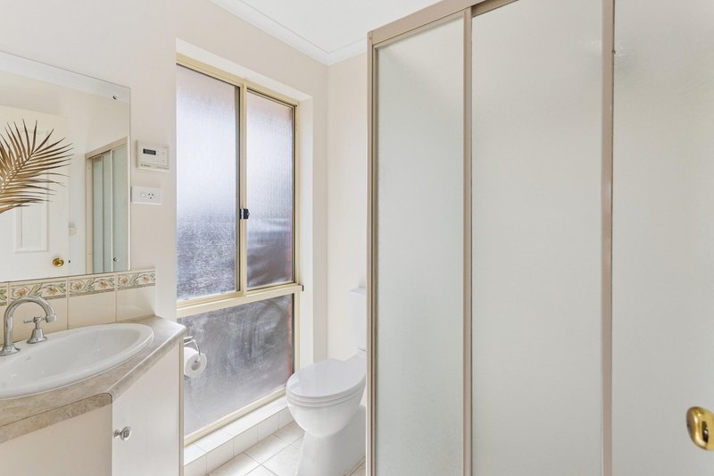 Photo - 16 Mander Crescent, Craigmore SA 5114 - Image 6