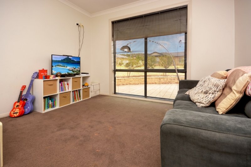 Photo - 16 Manera Street, Griffith NSW 2680 - Image 4