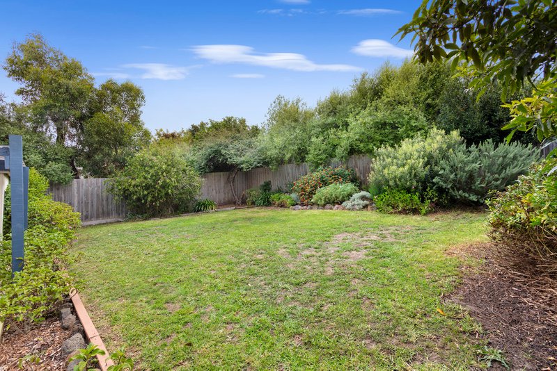 Photo - 16 Maraboora Avenue, Clifton Springs VIC 3222 - Image 17