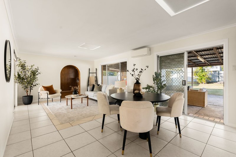 Photo - 16 Margaret Street, Rochedale South QLD 4123 - Image 5